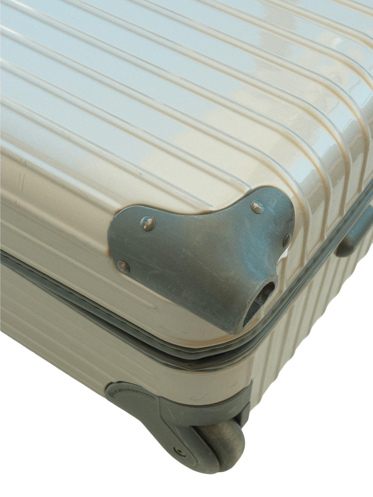 Rimowa 'Salsa' Check-in Luggage - 104L