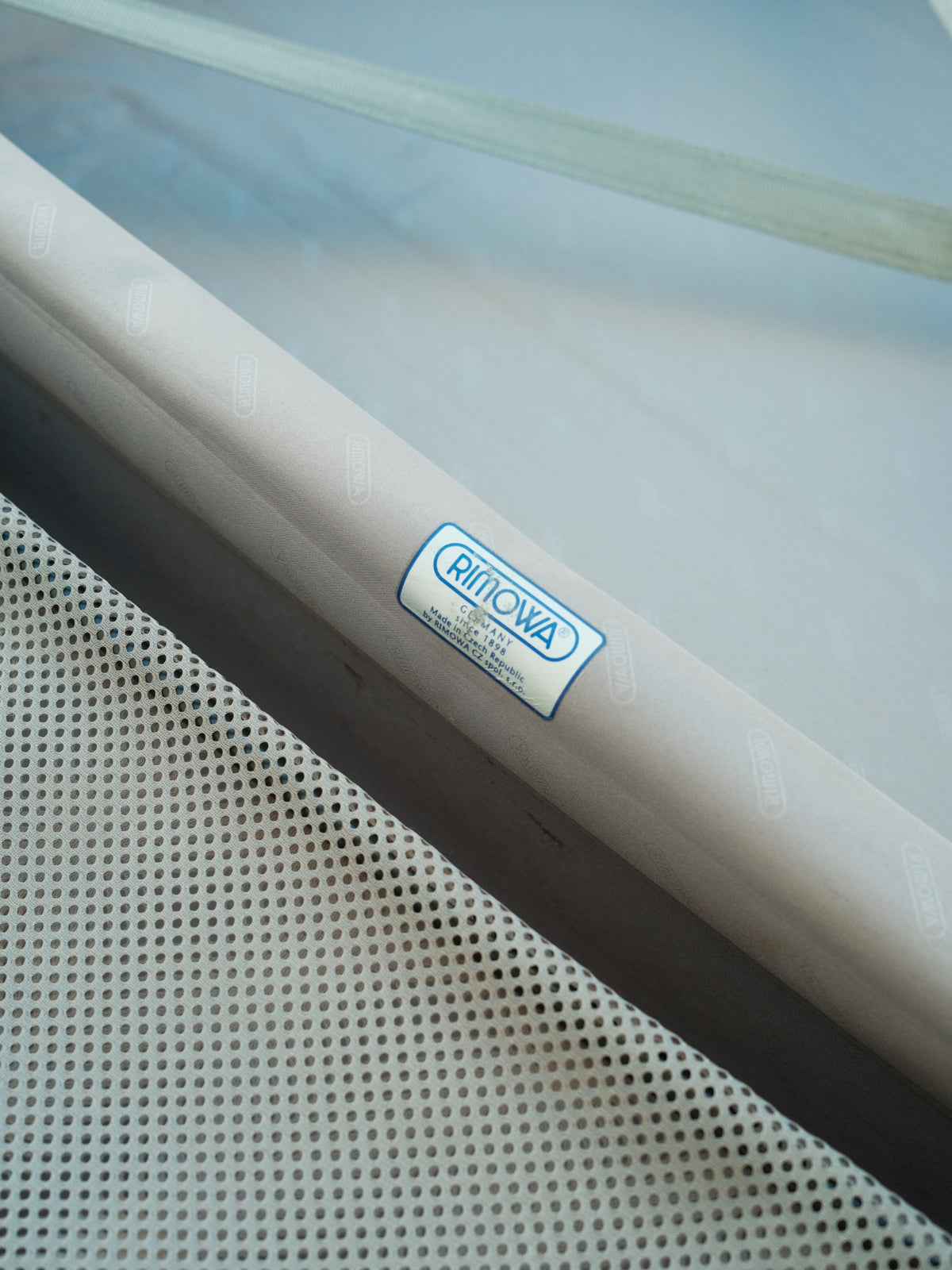 Rimowa 'Salsa' Check-in Luggage - 104L